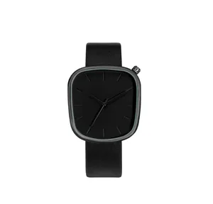 Montre à quartz minimaliste en forme de galet avec boîtier noir mat et cuir noir