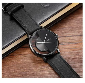 Detailansicht der minimalistischen TOMI Uhr mit einem einzigartigen hohlen Zifferblatt