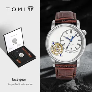 Orologio al quarzo uomo TOMI face gear con cinturino in pelle marrone e set scatola regalo