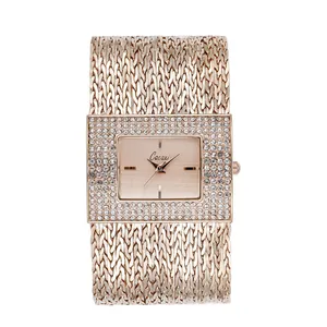 Élégante montre à quartz carrée pour femme en or rose avec strass et bracelet chaîne