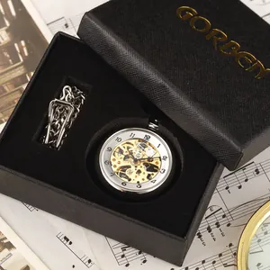 Orologio da taschino meccanico vintage Gorben con catena in una scatola regalo nera di lusso.