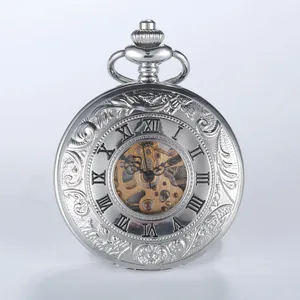 Montre de poche mécanique argentée rétro avec gravure et cadran squelette ajouré.