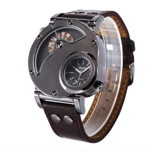Montre à quartz Oulm 9591 pour homme à double fuseau horaire avec bracelet en cuir brun