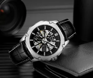 Vue détaillée de la montre automatique squelette T-WINNER avec bracelet en cuir noir