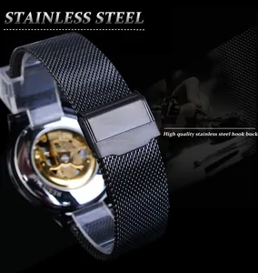 Vue détaillée professionnelle du bracelet montre en maille acier noir avec boucle crochet