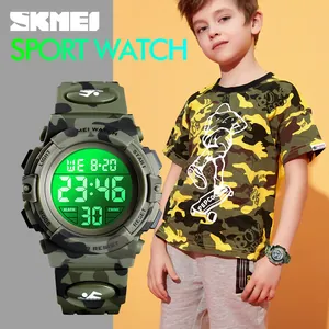 Montre de sport numérique SKMEI pour enfants avec rétroéclairage LED et bracelet camouflage