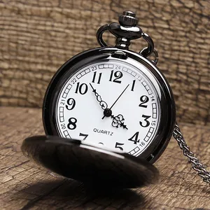 Klassische polierte Taschenuhr aus Wolframstahl mit arabischen Ziffern und Quarzuhrwerk