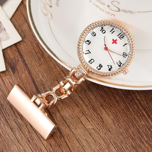 Montre Infirmière Médicale Vintage Mouvement à Quartz Grand Cadran Montre à Gousset Suspendue Broche pour Médecins Infirmières Cadeau
