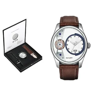 Vue détaillée d'un coffret montre homme d'affaires avec boîte cadeau et bracelet