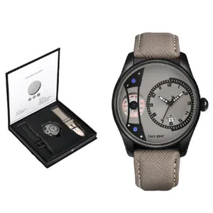 Gros plan d'une montre homme au cadran unique avec son coffret cadeau de luxe