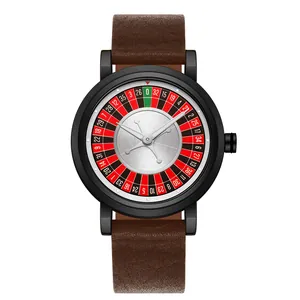 Vue de face d'une montre à quartz pour homme avec cadran de style roulette unique