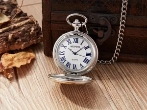 Vintage-Taschenuhr in Silber mit römischen Ziffern, ideales Geschenk zum Vatertag