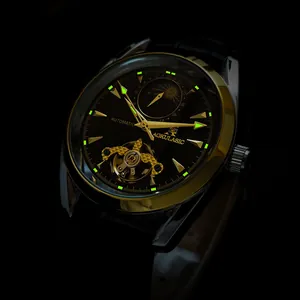 Luxe automatisch mechanisch skelethorloge met lichtgevende wijzers en maanfase