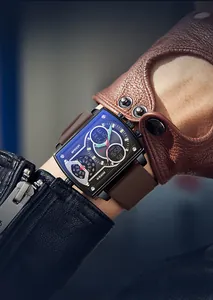 Detailansicht der SANDA 6032 quadratischen Sportuhr mit braunem Silikonarmband am Handgelenk