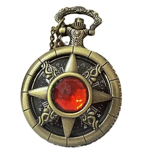 Montre à gousset rétro en bronze à quartz avec couvercle étoile et grand gemme rouge