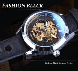 Gros plan sur la montre mécanique squelette Forsining et son bracelet en cuir noir