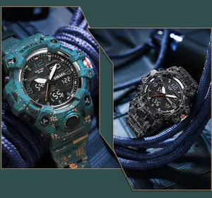 Vue détaillée de la montre tactique SMAEL pour hommes avec double affichage étanche
