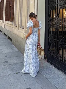 Elegant blue floral print maxi dress with puff sleeves and high waist for women