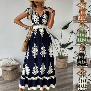 Robe Longue Bohème pour Femme avec Col en V Manches Papillon Taille Froncée en Polyester Imprimé Fleuri Décontracté
