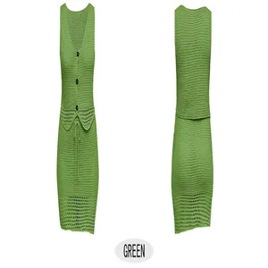 Detailed display of green sleeveless V-neck knitted vest and mini skirt two-piece set