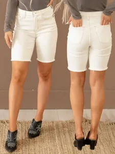 Women White High Waisted Denim Bermuda Shorts Fringed Raw Hem Casual Comfortable Stretch Jean Shorts Retro Fashion Summer Bottom