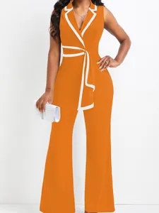 Eleganter orangefarbener ärmelloser Jumpsuit mit V-Ausschnitt und weißem Revers
