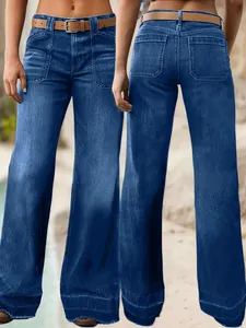 Détail du jean à taille haute et jambes larges montrant le devant et le dos porté