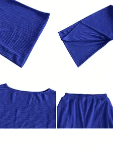 Primeros planos de conjunto azul en tela rugosa con escote y cintura elástica cómoda.