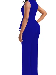 Seitenansicht eines eleganten blauen ärmellosen Jumpsuits mit weitem Bein und weißem Rand.