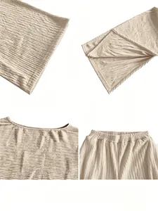 Vistas detalladas de la textura plisada beige, el escote y la cintura elástica