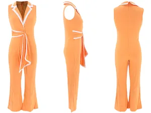 Orangefarbener ärmelloser Jumpsuit mit V-Ausschnitt, weißer Paspelierung und weitem Bein