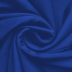 Makro-Detail der hochwertigen atmungsaktiven königsblauen Strickstofftextur für Sommer-Jumpsuits