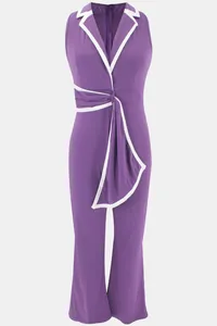 Detailansicht lila ärmelloser Jumpsuit mit V-Ausschnitt, weißem Rand und Knotentaille