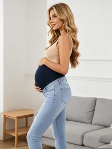 Jeans Skinny de Maternité pour Femmes Taille Haute Soutien du Ventre Haute Élasticité Remonte-fesses Pantalon en Denim Délavé Bleu Clair