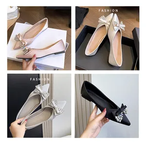 Scarpe da sposa basse a punta con fiocco in strass scintillante in vari colori eleganti