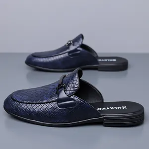Heren Gevlochten PU-Leren Muiltjes Zonder Hiel Slip-on Loafers Met Metalen Gesp Casual Mode Zomer Ademende Pantoffels