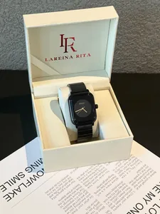 Montre à quartz analogique carrée GUOU pour femme avec bracelet métallique noir et coffret