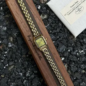 Vintage Retro Square Quartz Watch For Women Roman Numerals Alloy Chain Strap Waterproof Fashion Jewelry Ladies Wristwatch