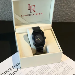 Montre à quartz GUOU carrée noire avec bracelet en métal dans un coffret cadeau crème