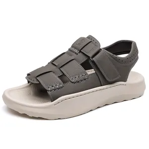 Sandales de plage grises pour hommes avec brides tissées et semelle épaisse beige