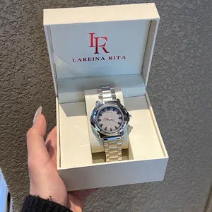 Orologio al Quarzo da Donna di Moda Quadrante Grande Cinturino in Lega di Metallo Argento Impermeabile Orologio da Polso Analogico