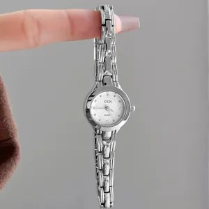 Reloj de Cuarzo de Pulsera de Moda GEDI para Mujer Esfera de Strass de Lujo Correa de Aleación Minimalista Elegante Reloj de Pulsera Pequeño para Regalo