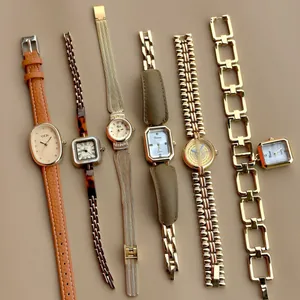 Women's Vintage Gold Alloy Quartz Watch Retro Bracelet Style Rhinestone Inlaid Elegant Lightweight Luxury Ladies Wristwatch