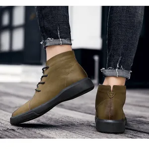 High-quality men's olive green leather high-top boots for casual outdoor autumn wear