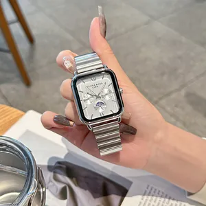 Montre à quartz carrée argentée de luxe avec sous-cadrans multifonctions et bracelet