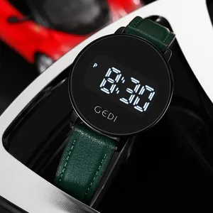 Détails de la montre numérique GEDI avec bracelet vert et écran tactile rond noir
