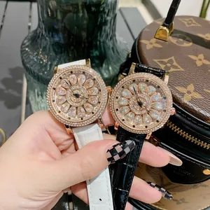 Montre pour femme DINIMI de luxe avec cadran floral serti de strass et bracelet en cuir chic