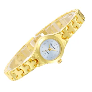 Detailweergave van de Chaoyada dameshorloge met gouden puzzel-schakelarmband en wijzerplaat