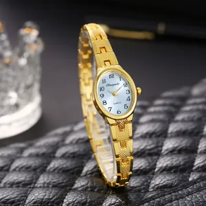 Elegante Orologio da Polso a Bracciale da Donna Quadrante Ovale Cinturino a Catena Movimento al Quarzo Regalo