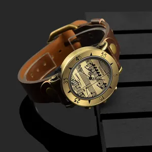 Orologio vintage in pelle con quadrante a note musicali di marca WoMaGe